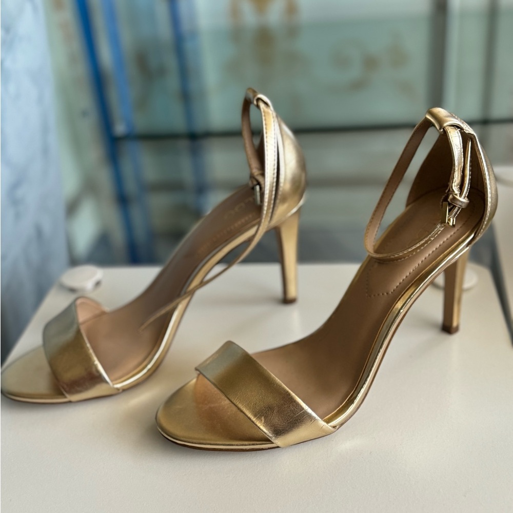 Aldo Women Heels size 8